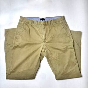 BANANA REPUBLIC Khaki Chino Pants